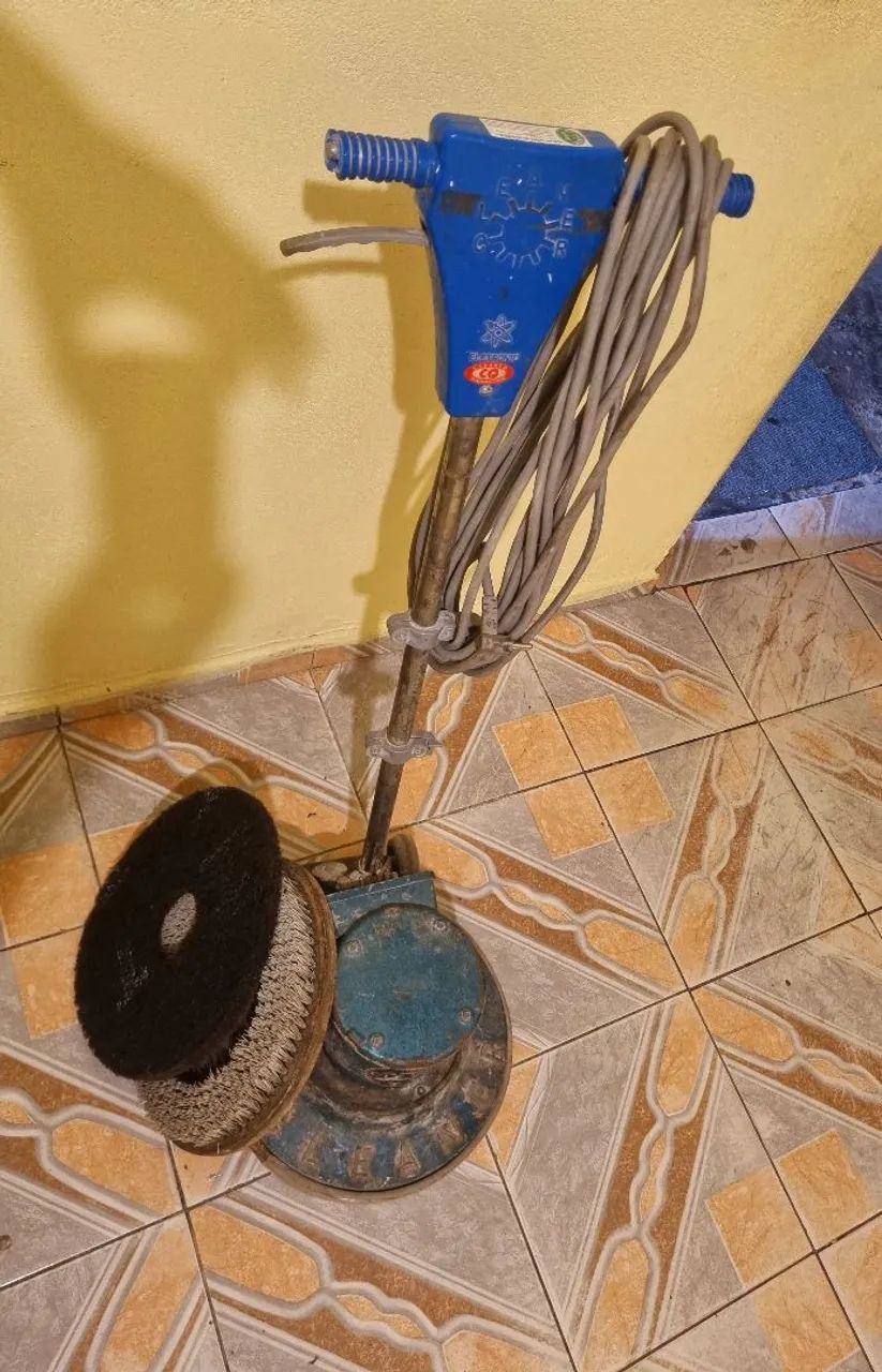 Enceradeira bivolt  - Foto 3