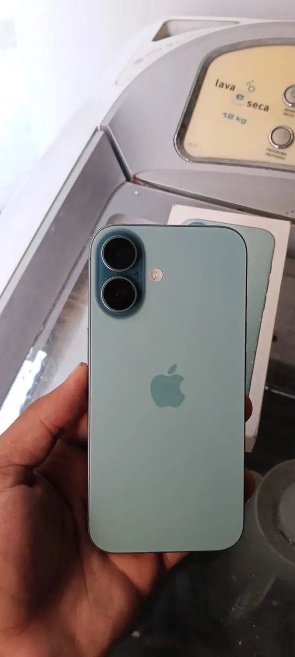 iPhone 16  - Foto 3
