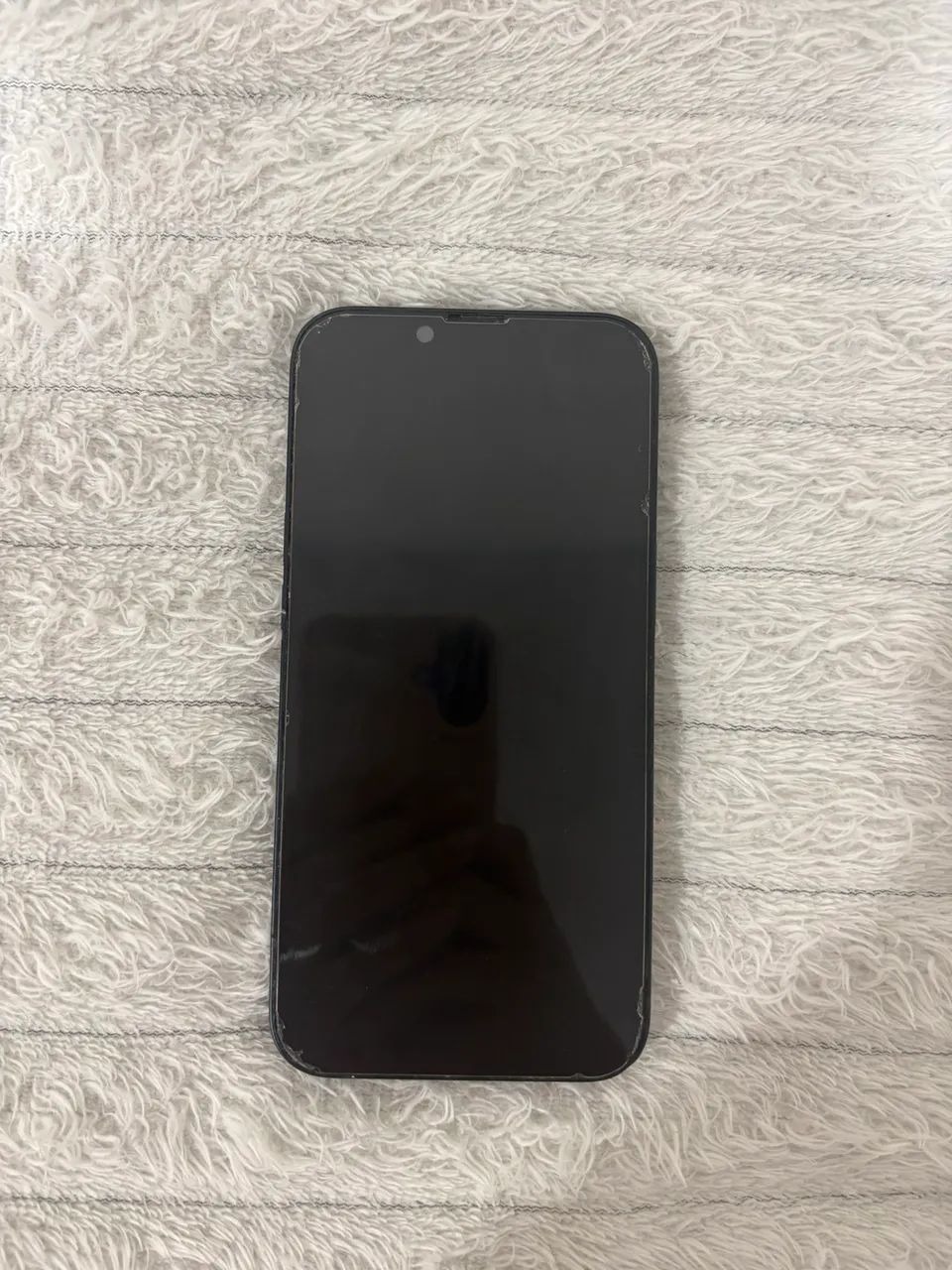 iPhone 13 - usado (único dono) + cabo original e caixa - Foto 4