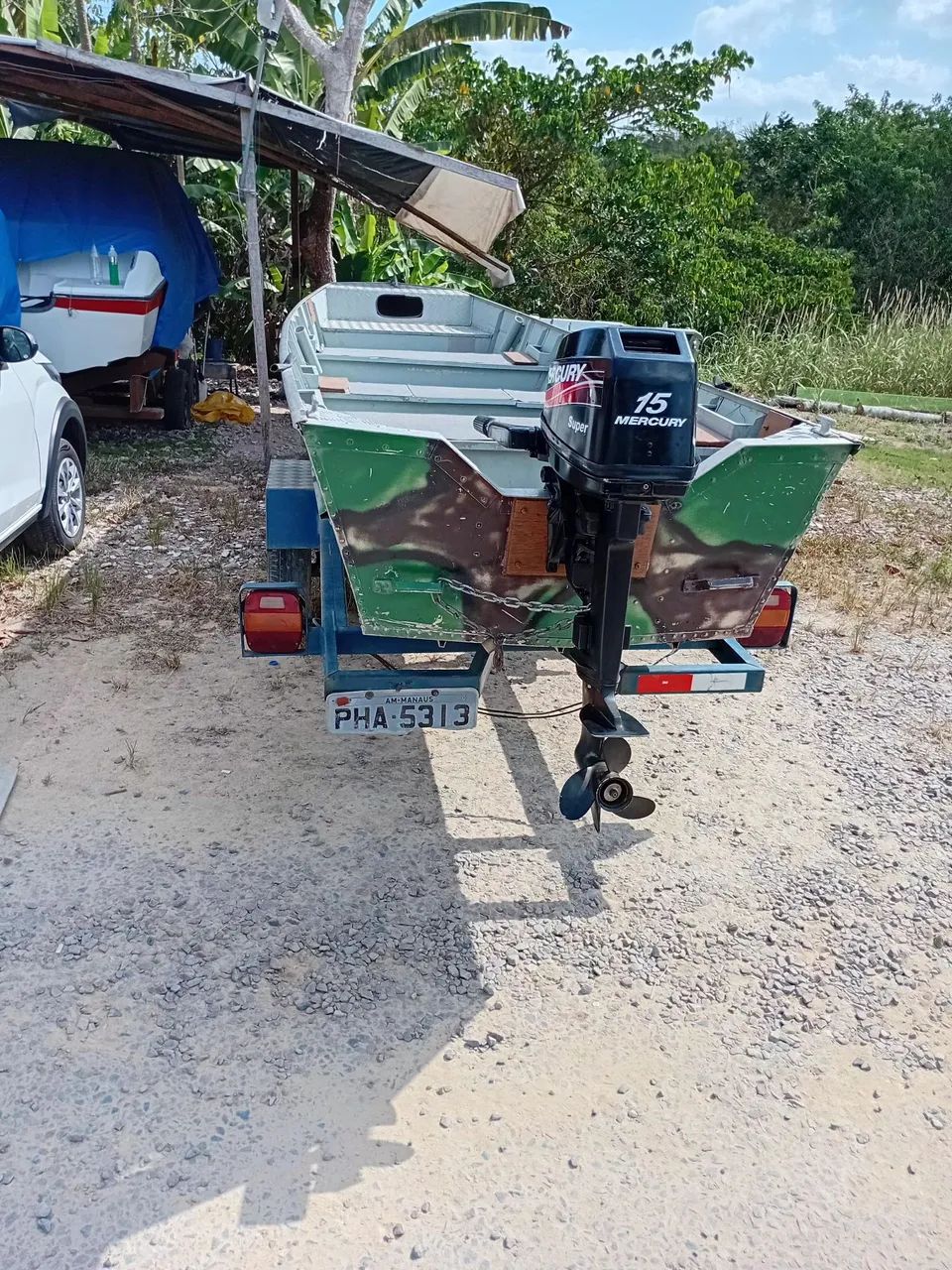 Motor de popa mercury com bote de aluminio 5 mts - Foto 3