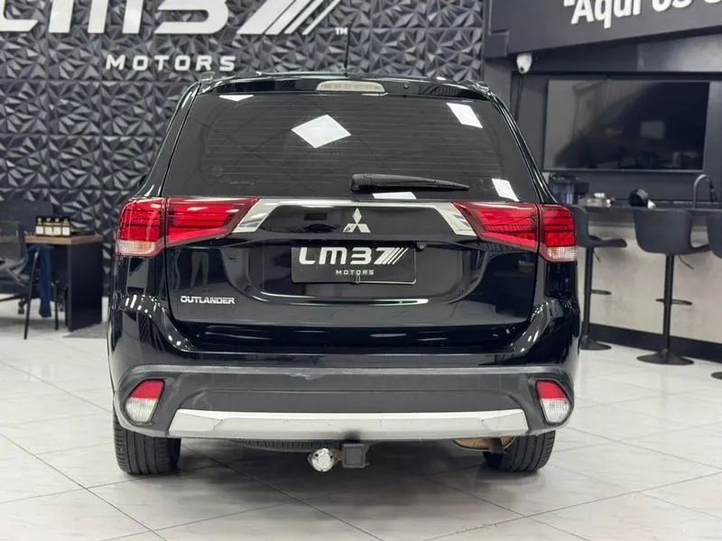 Mitsubishi Outlander 2.0 16V 160cv Aut. 2016 - Foto 5
