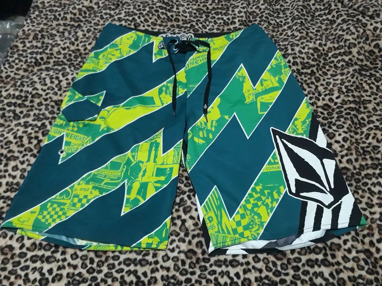 Bermuda Volcom Original 44