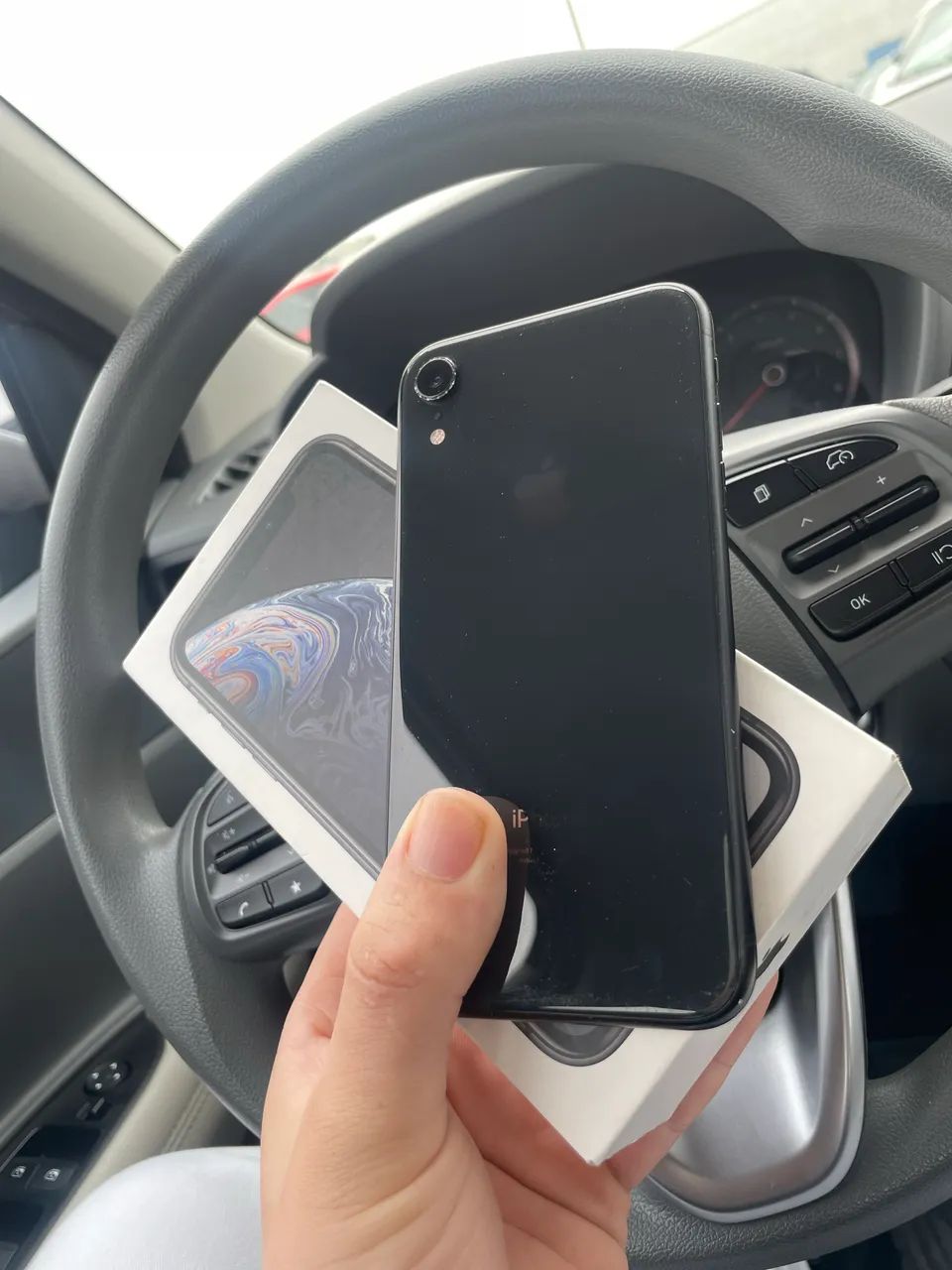 Vendo iPhone XR 128gb funcionando perfeitamente!  - Foto 2