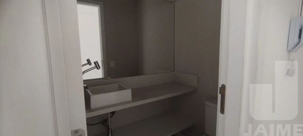 Conjunto com 1 sala, 1 vaga e 1 banheiro. - Foto 3