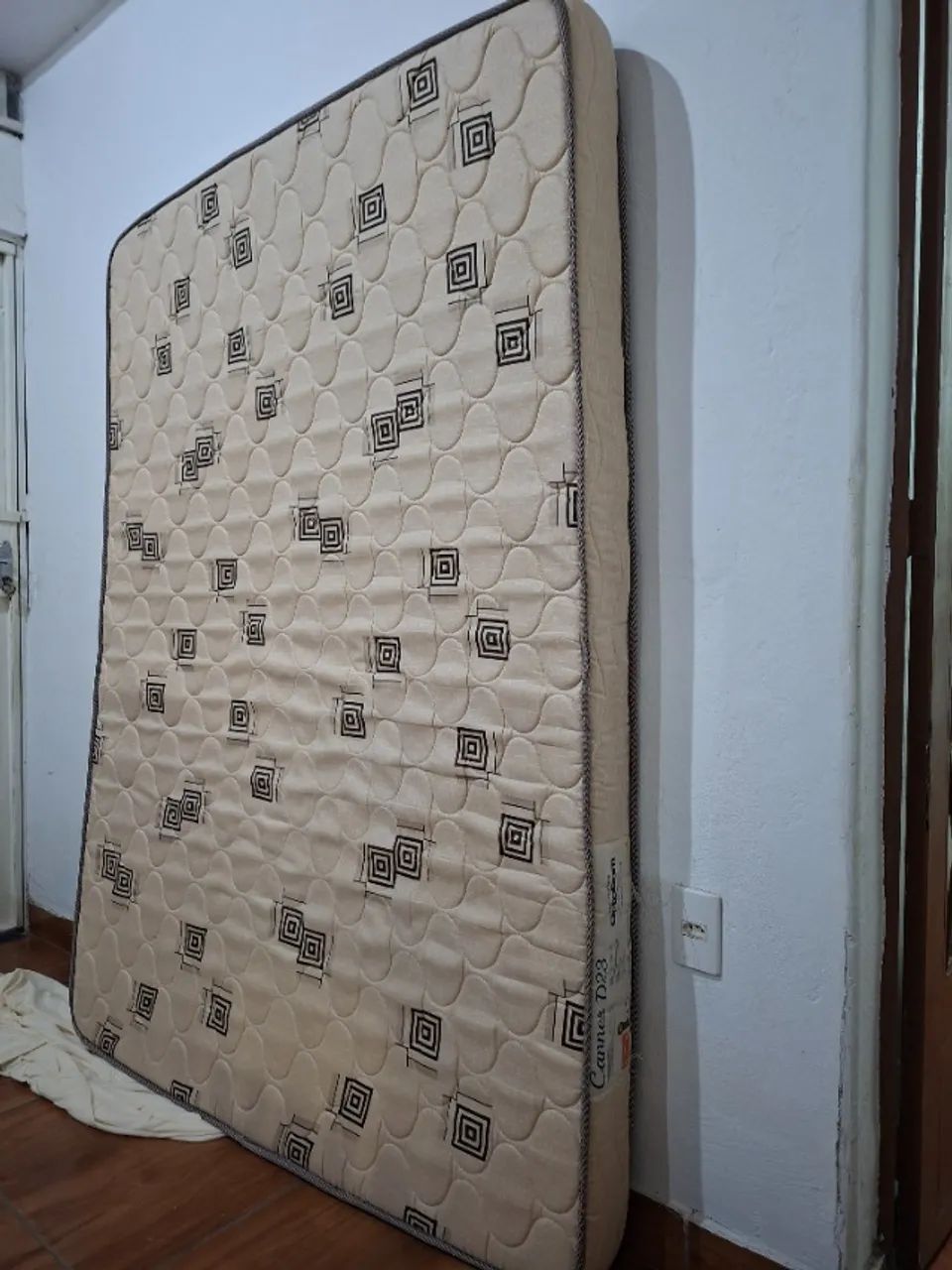 Cama de casal + colchão  - Foto 5
