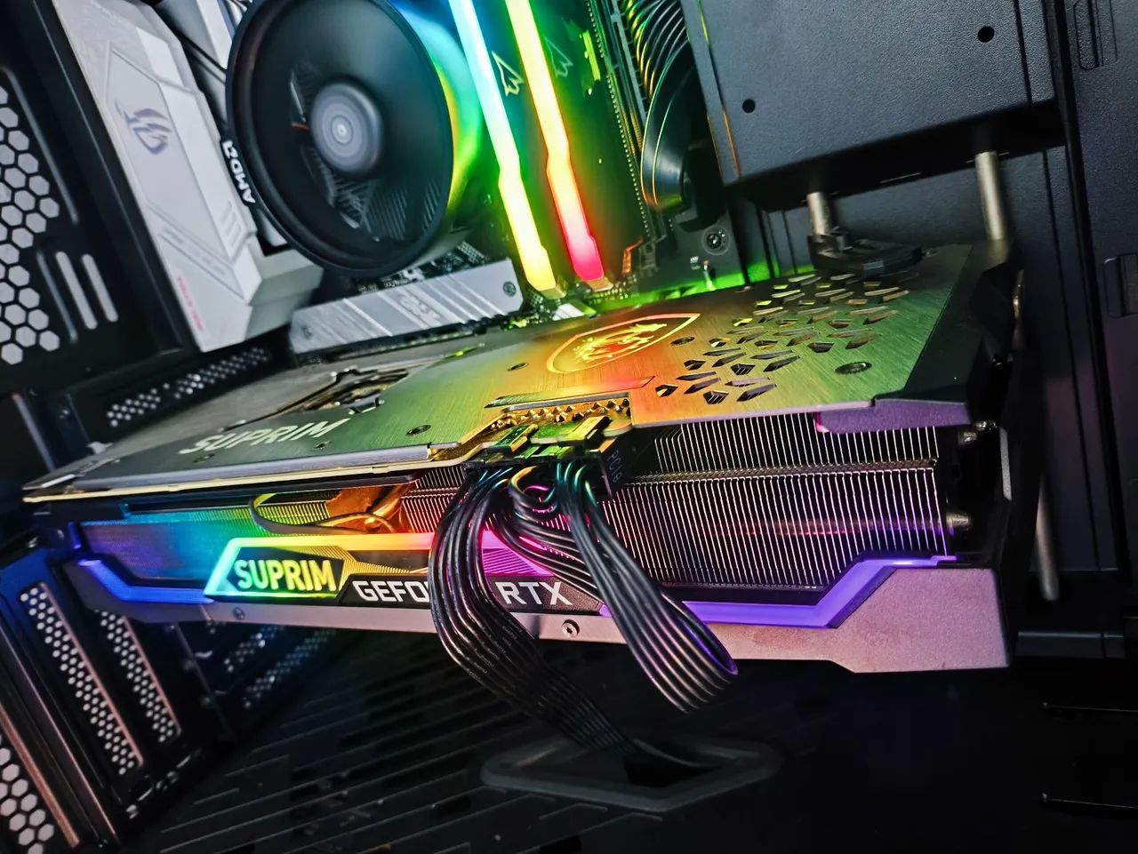 RTX 3070 SUPRIM MSI 8GB - Foto 5