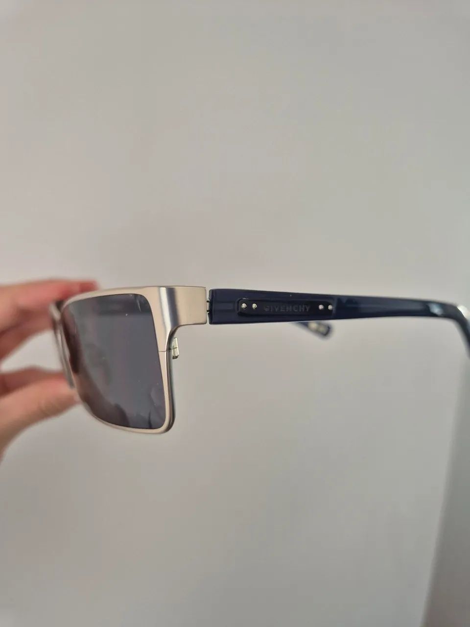 Óculos de sol Givenchy vintage - Foto 2