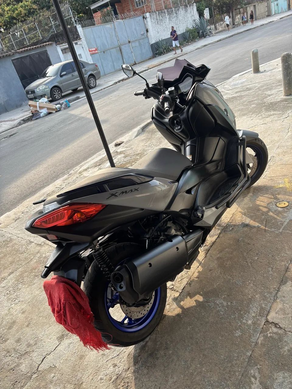 Xmax  - Foto 3