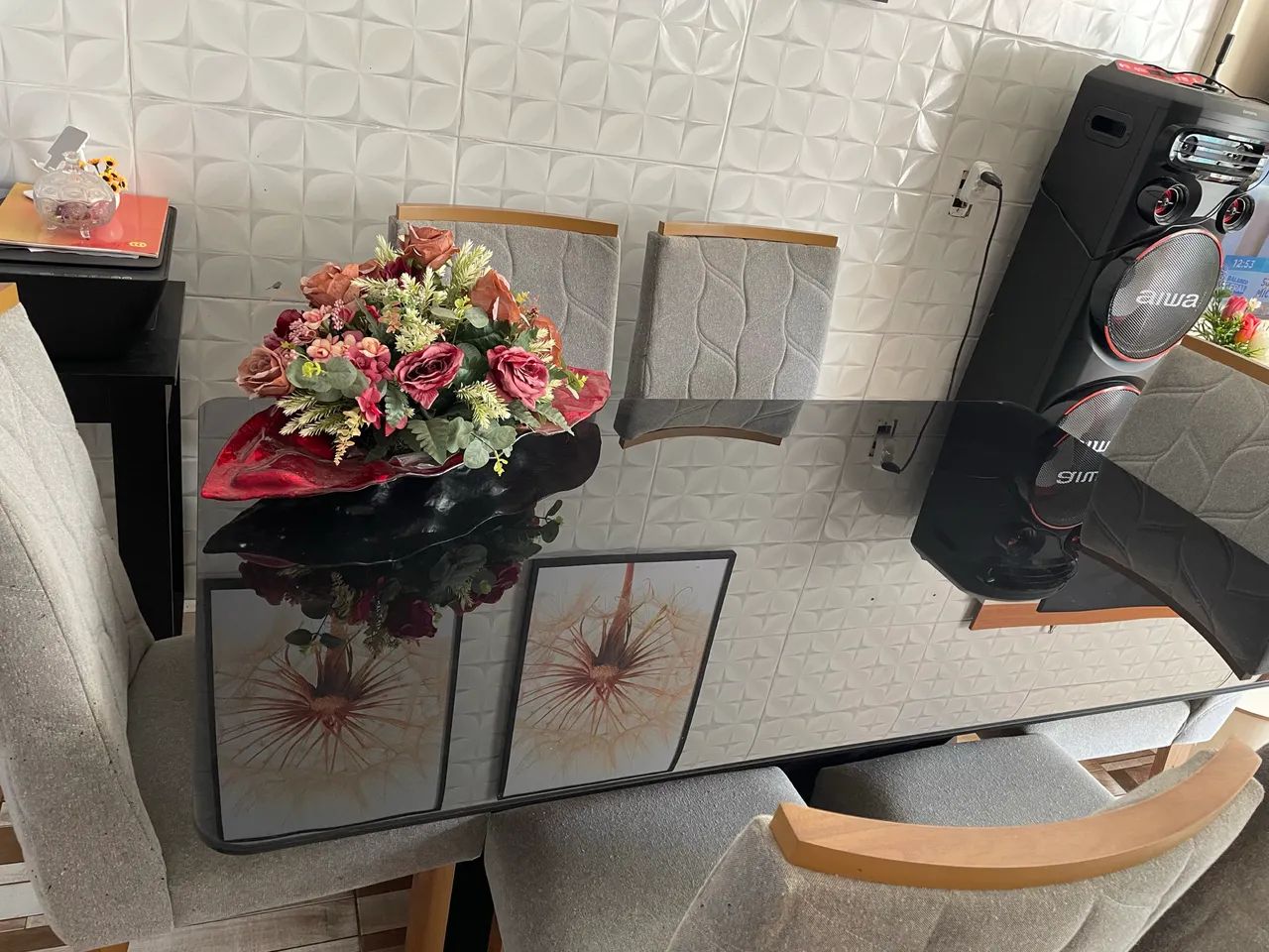 Vende-se Mesa de 6 cadeiras  - Foto 2
