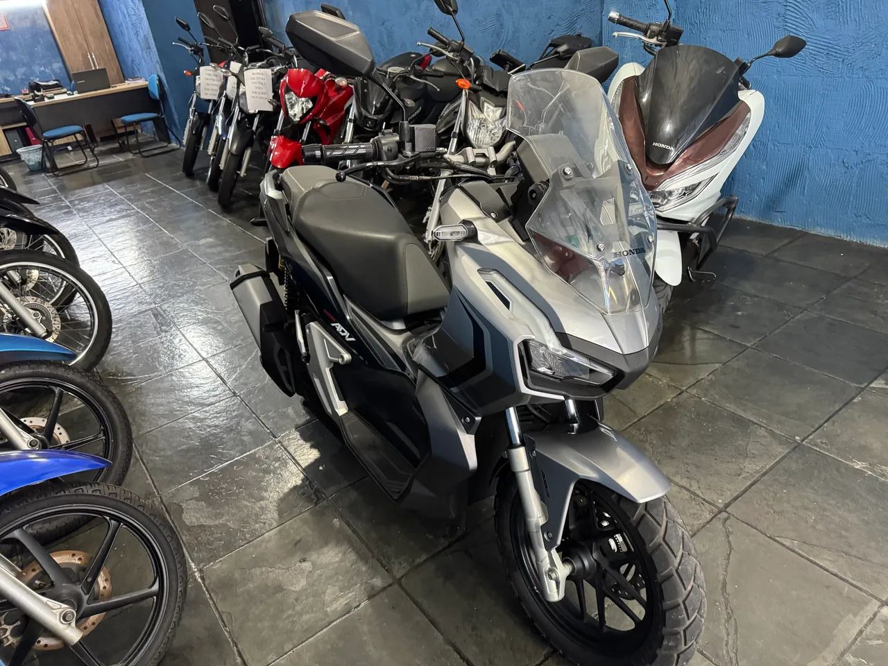 Honda adv 150 - Foto 2