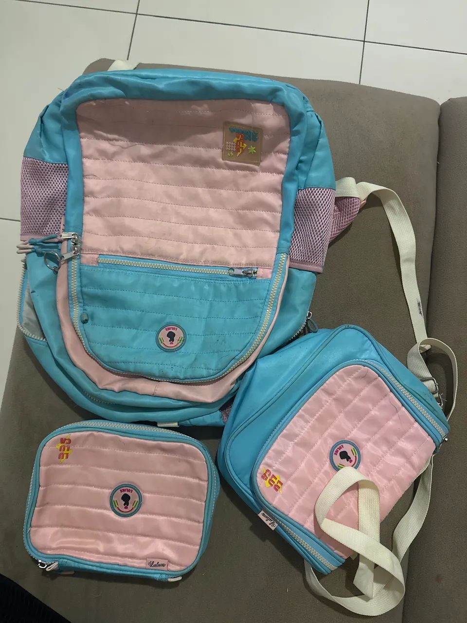 Vendo Kit de Mochila Escolar - Foto 2