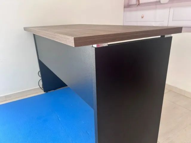 Escrivaninha Mesa de Escritório Tampo Amadeirado - Foto 3
