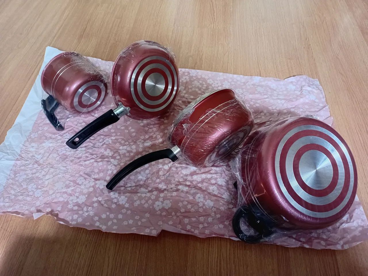 Conjunto de panelas antiaderente  - Foto 4