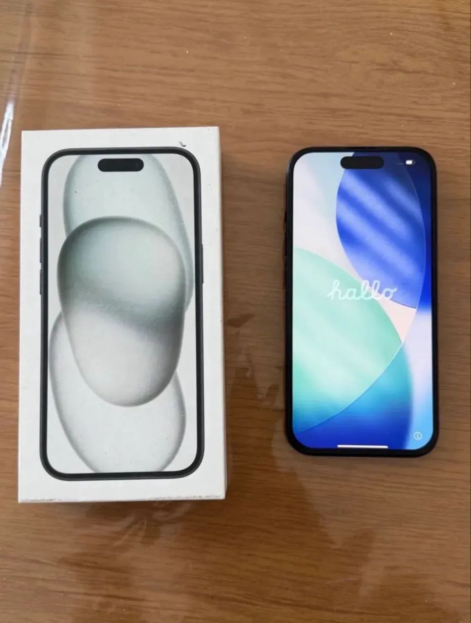iPhone 15 apenas 1 mês de uso 