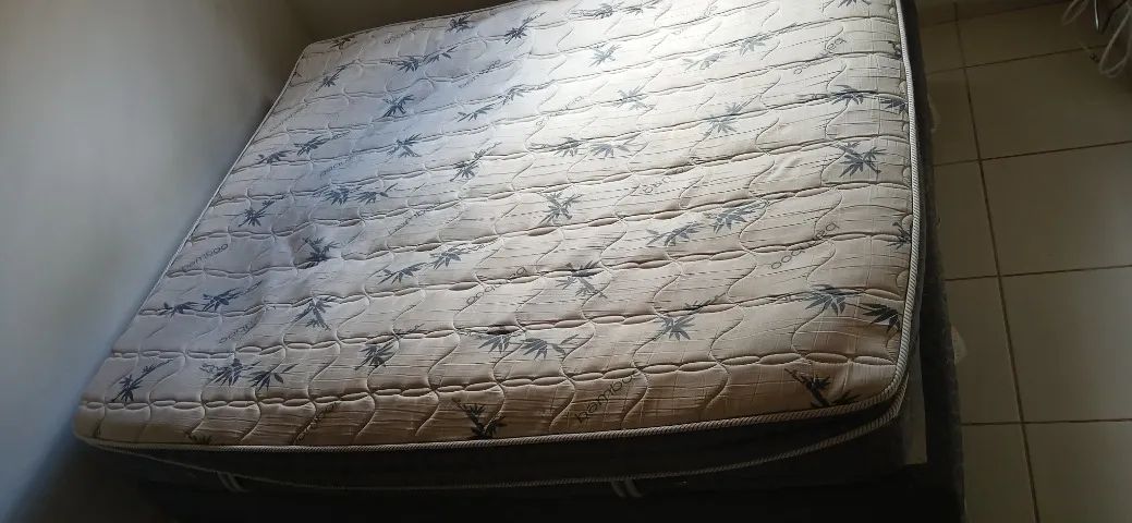 Cama Queen size box - Foto 3