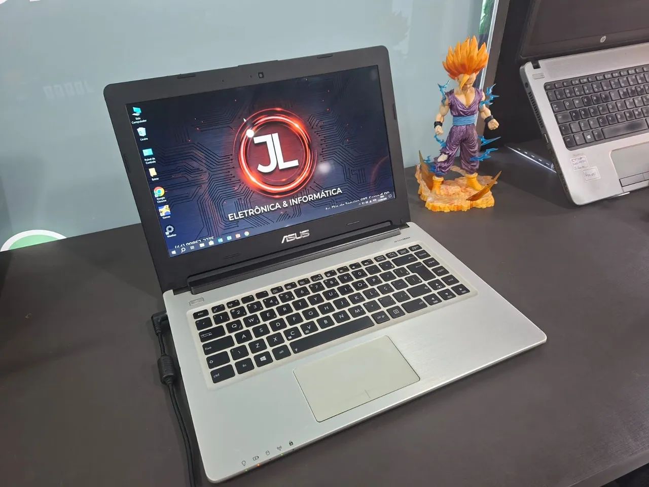 Notebook Asus i5/8gb /ssd120gb/Com placa de vídeo  - Foto 2