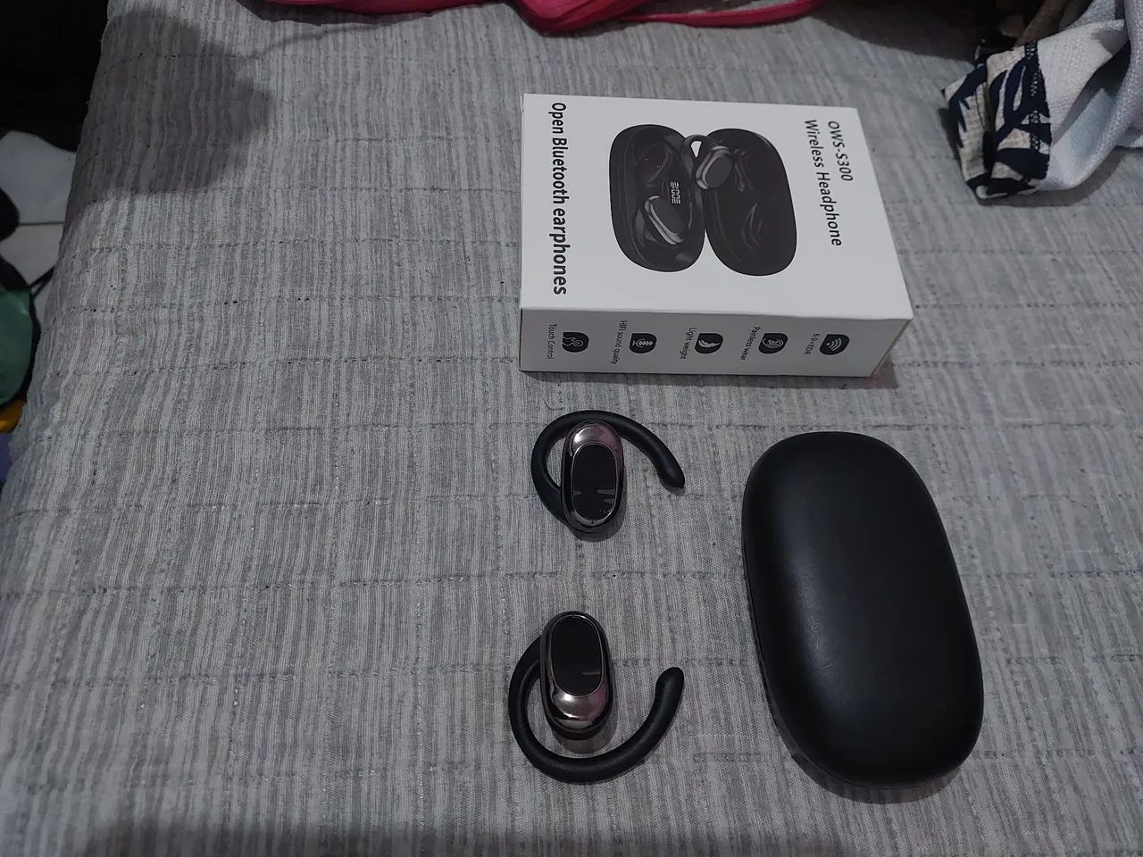 Fone de Ouvido Bluetooth 