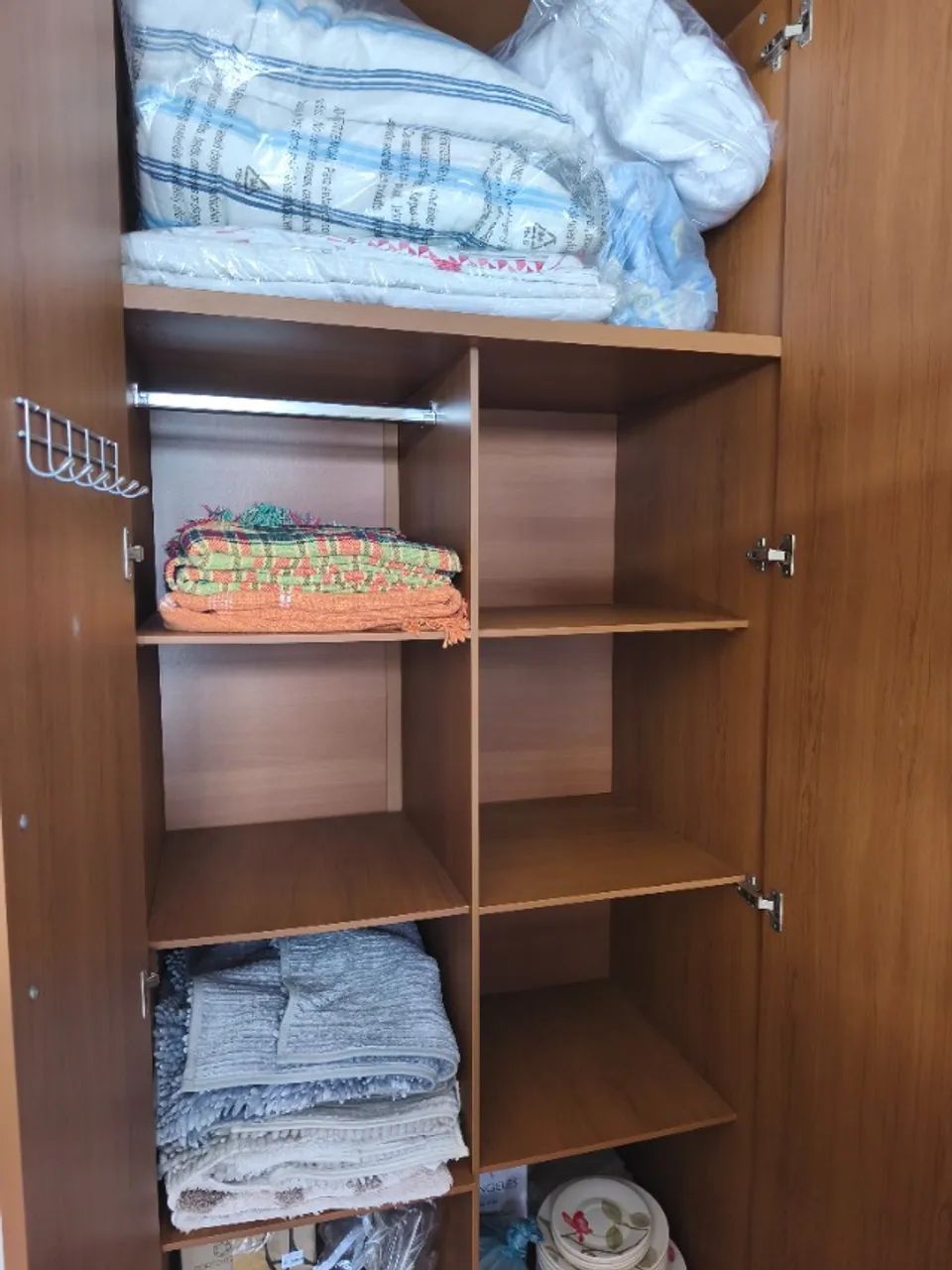 Guarda Roupa (2 Portas)