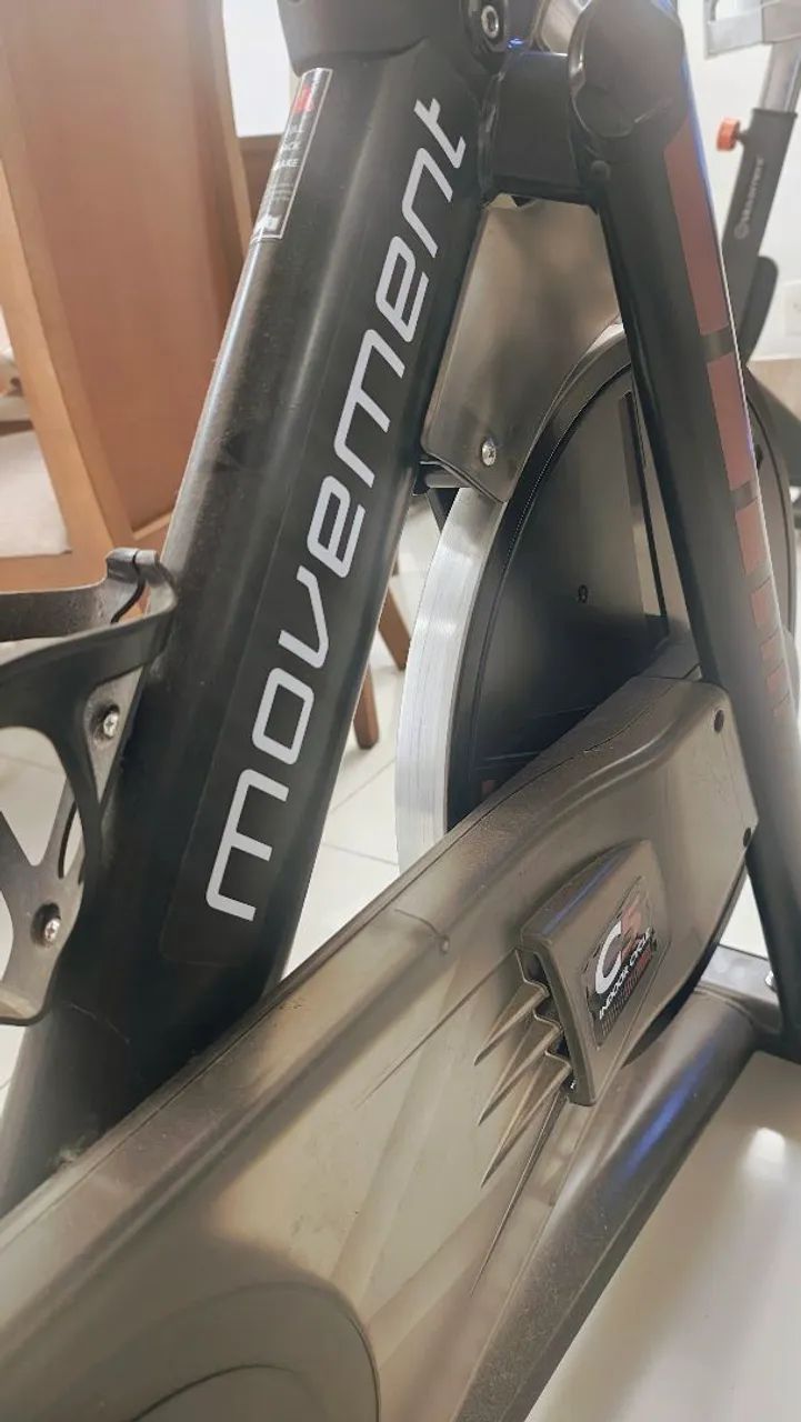 Bicicleta indoor (spinning) C5 Movement  - Foto 2
