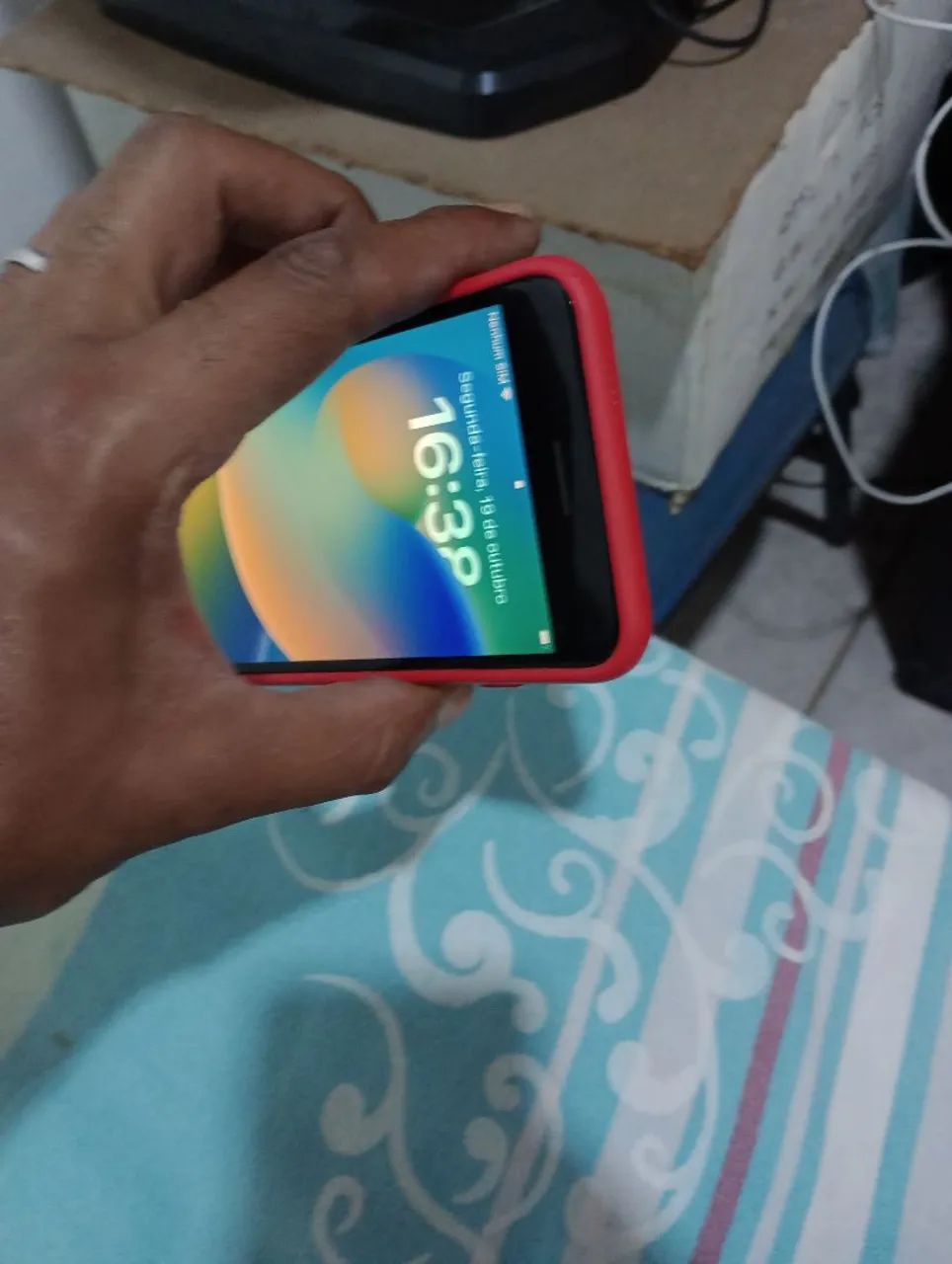 Vendo um lindo iPhone 8 plus excelente  - Foto 4
