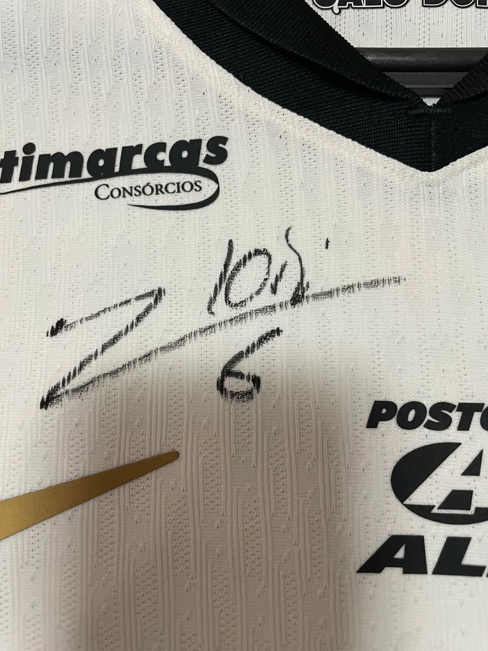 Camisa ll Atlético Mineiro autografada  - Foto 3