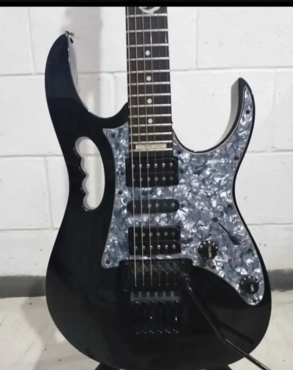 Guitarra Ibanez jem555 Steve Vai - Instrumentos musicais
