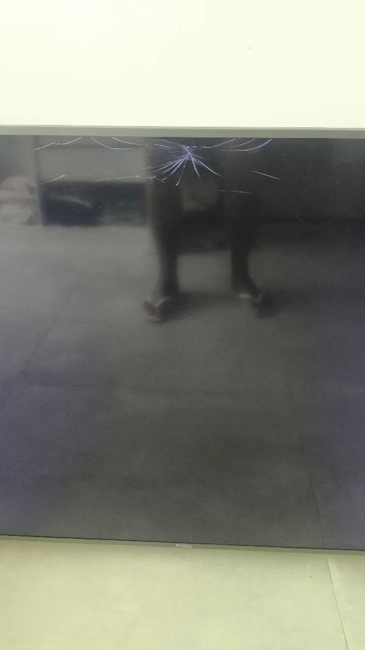 Tv 60 polegadas Com Defeito  - Foto 3