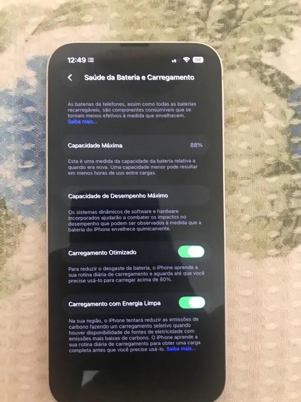 iPhone 13 