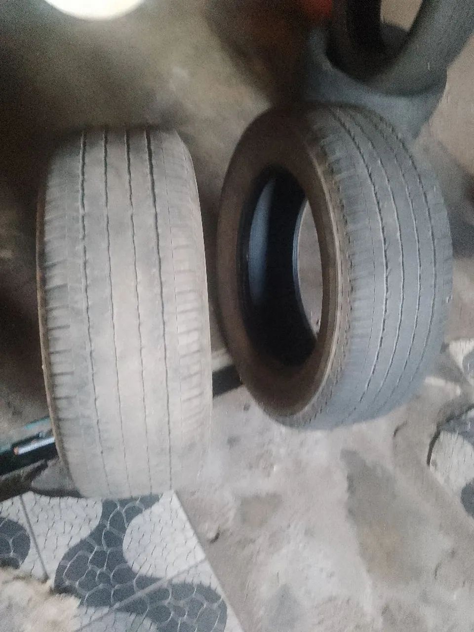 Pneus Bridgestone 265/60R18