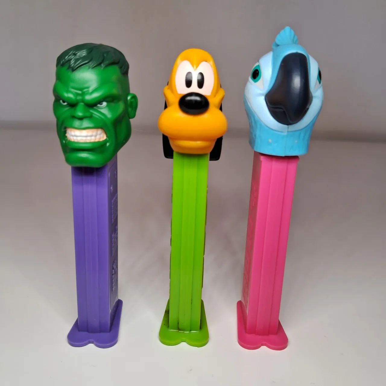 Disney /Marvel - 05 Dispenser Colecionaveis de Balas Pez - Foto 3