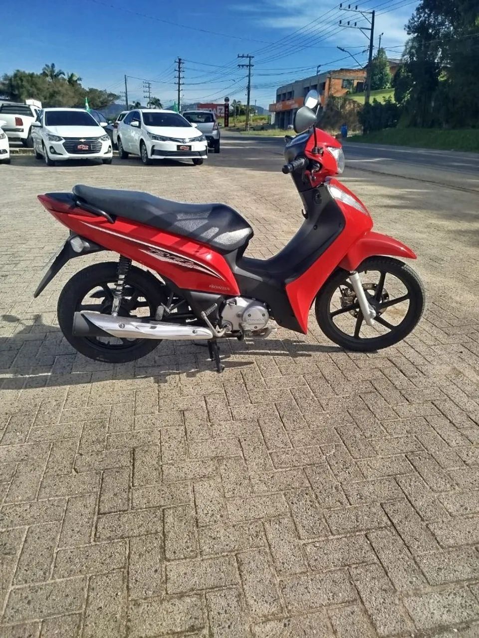 2017 Honda Biz EX 125 Com Partida  - Foto 5