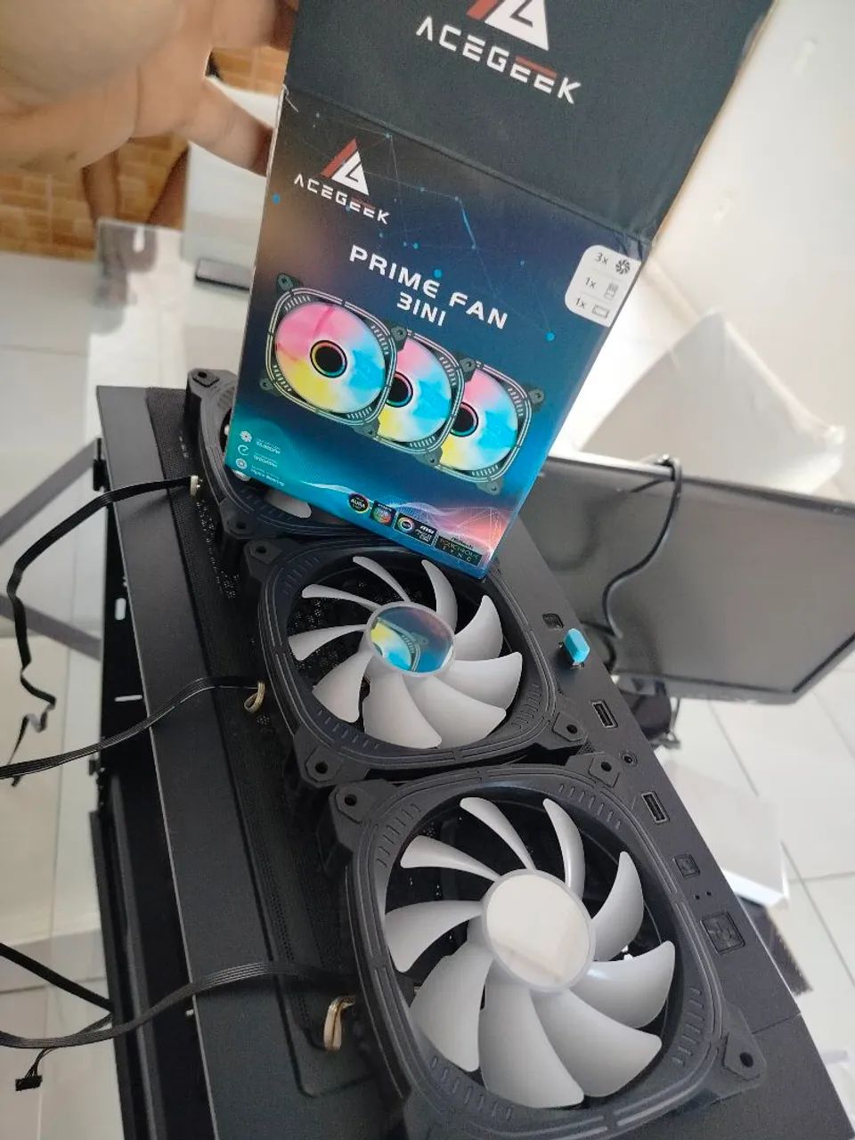 Water Cooler + kit 3 fans com controladora  - Foto 2