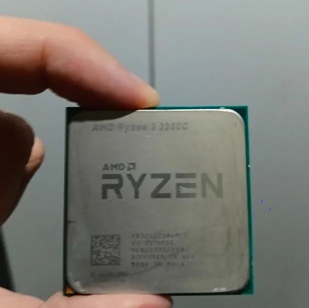 Ryzen 3 3200g