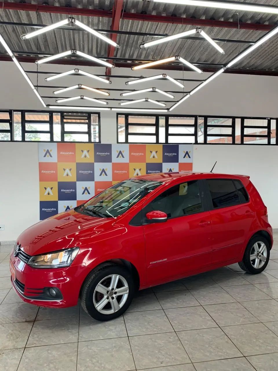 Volkswagen Fox Fox Comfortline 1.6 Flex 8V 5p 2016