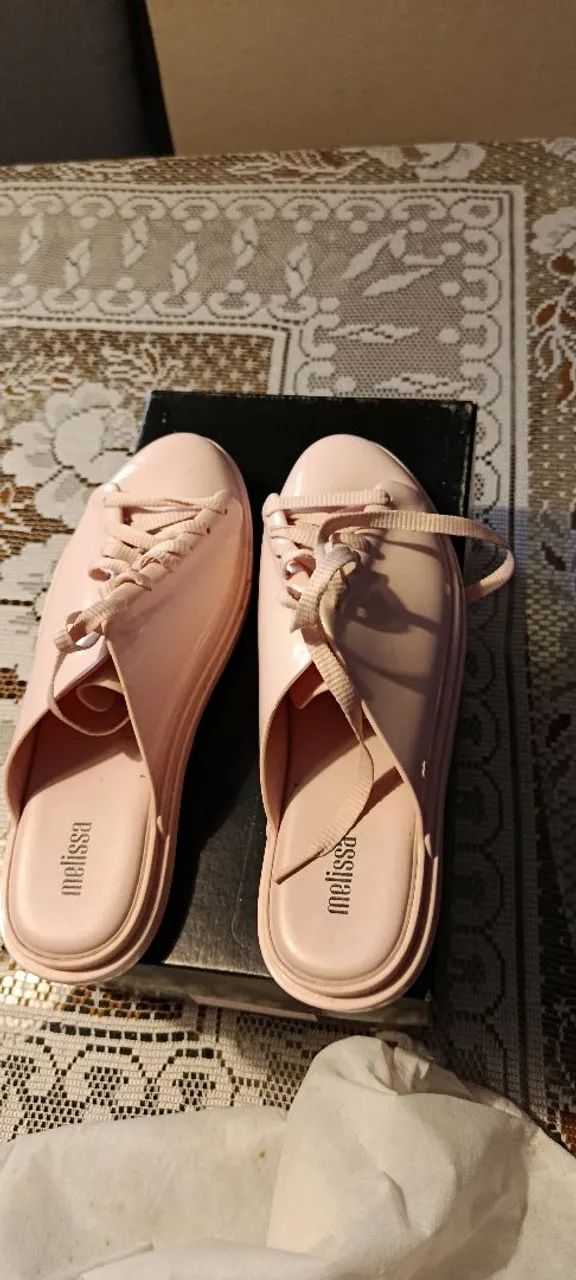 vendo Melissa n 37 em perfeito estado 