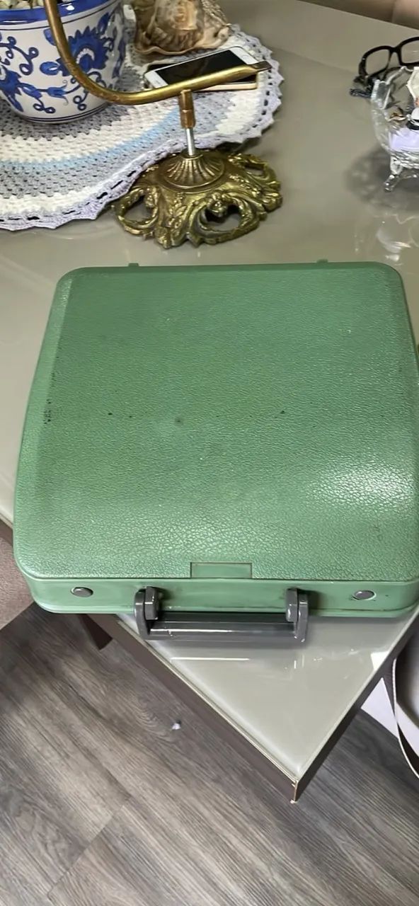 Máquina de Escrever Olivetti Lettera 82 Vintage - Foto 6