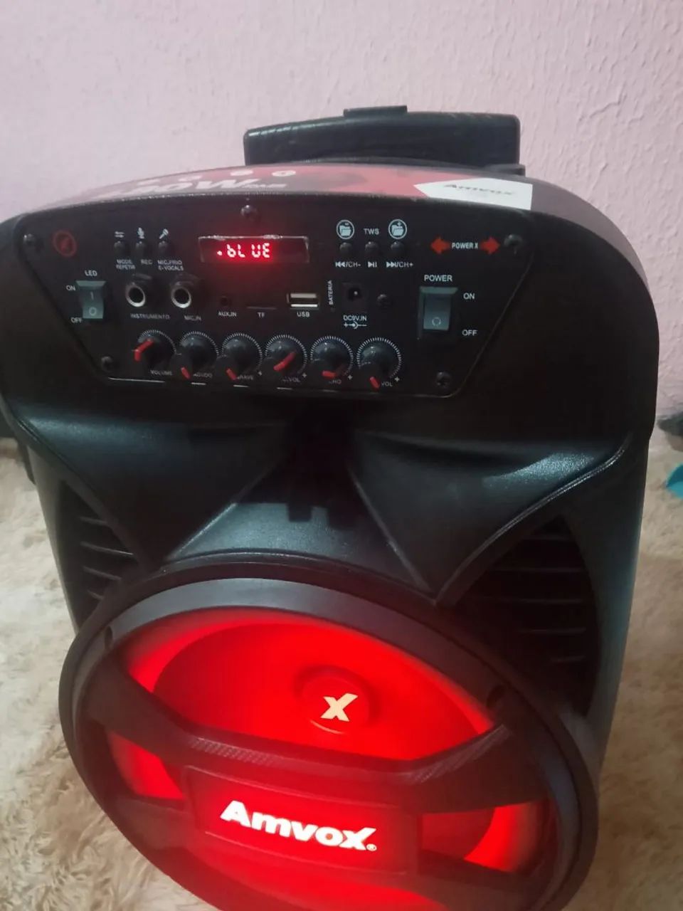 Caixa de som 454806883082577920