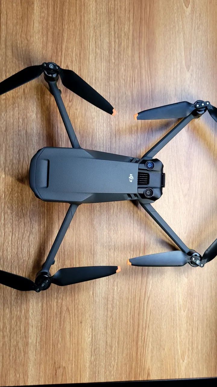 Drone DJI Mavic 3 Classic - Foto 2