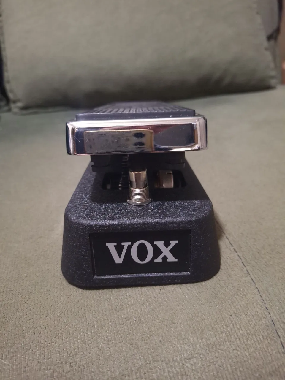 vox v847a