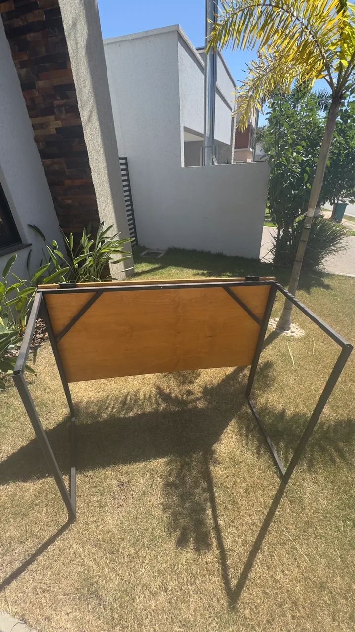 Vendo Mesa Dobrável de MDF e Alumínio  - Foto 5