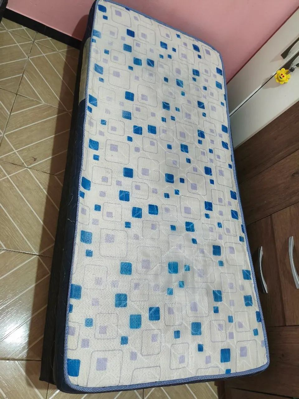 Vendo Cama Colchão + base