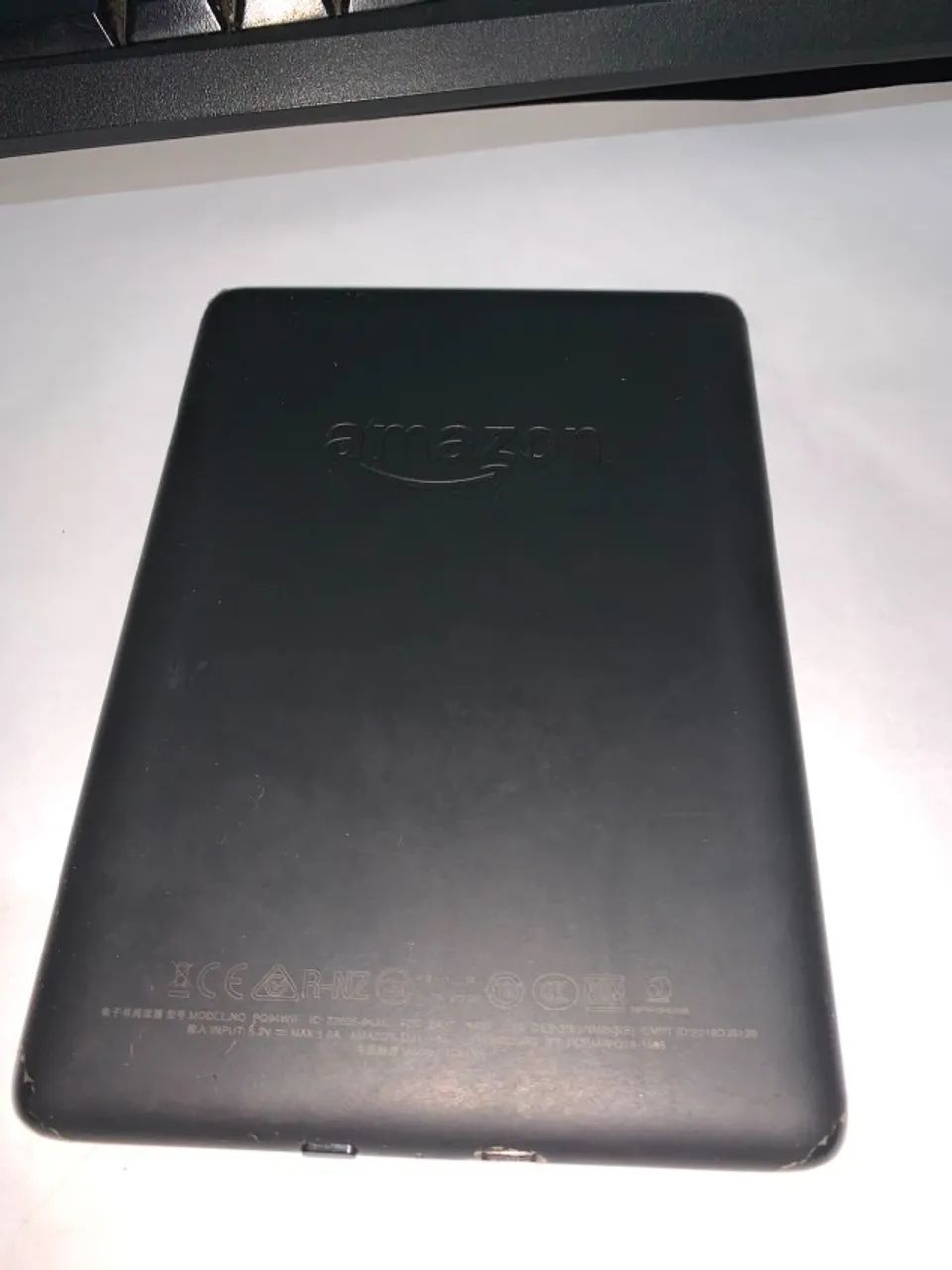 Kindle 10 geração paperwhite em ótimo estado + capa protetora - Foto 5