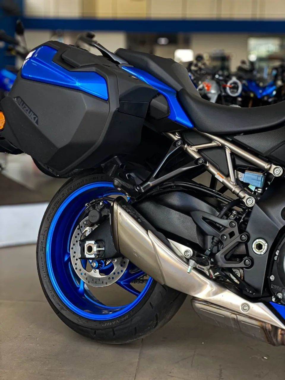 SUZUKI GSX S1000 GT 2024/2025 - Foto 2