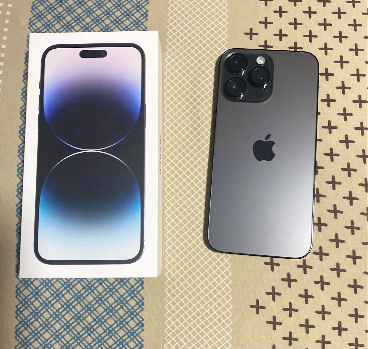 iPhone 14 Pro Max 256GB - 100% original - com caixa
