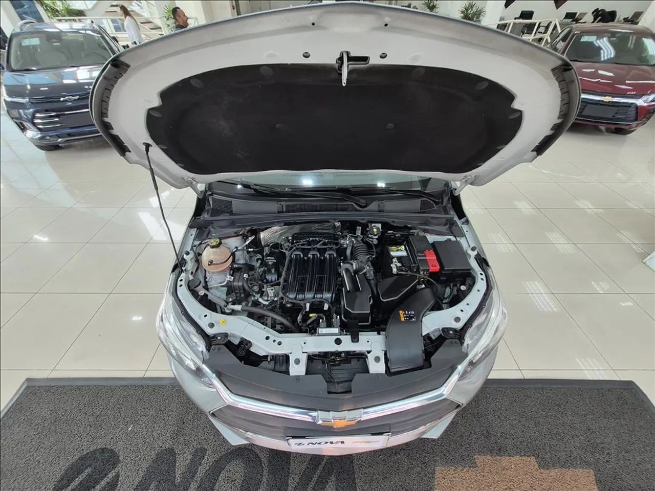 Chevrolet Onix Hatch LT 1.0 12V Flex Mec. 4P, foto 3 de 18