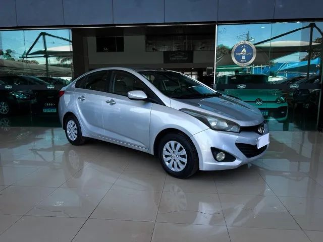 Hyundai Hb20S C.STYLE/C.PLUS1.6 FLEX 16V AUT. 4P 2014
