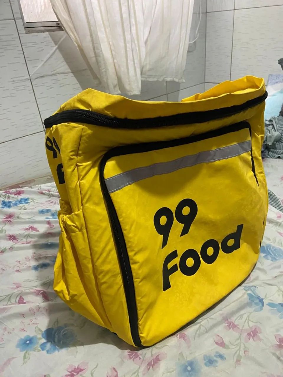 Bege,nunca usada no precinho 50 reais - Foto 2