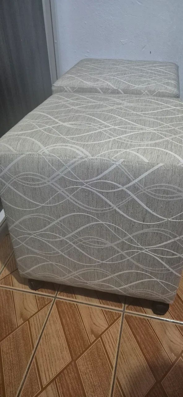2 puff grandes tamanho  45x45 - Foto 3