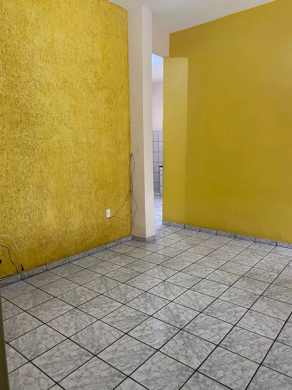 Alugo casa boa atrás do SESI  - Foto 4