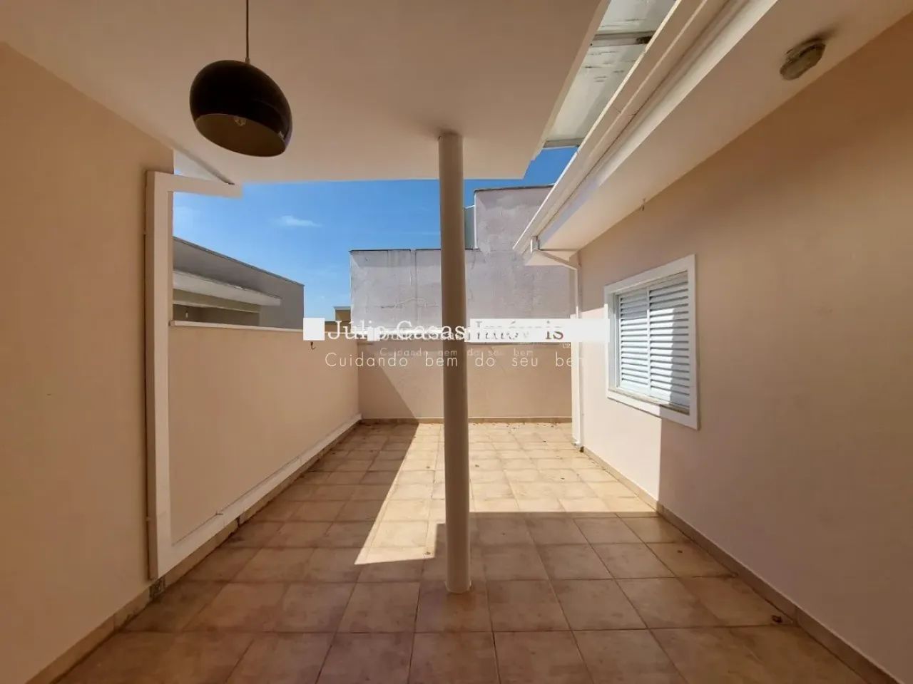 Casa em Condomínio com 03 quartos, sendo 01 suíte - Foto 4